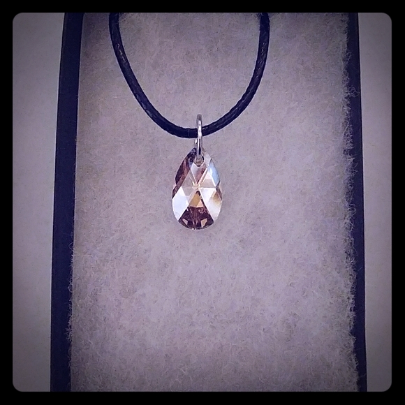 Jewelry - Canary Gold Crystal Teardrop Necklace